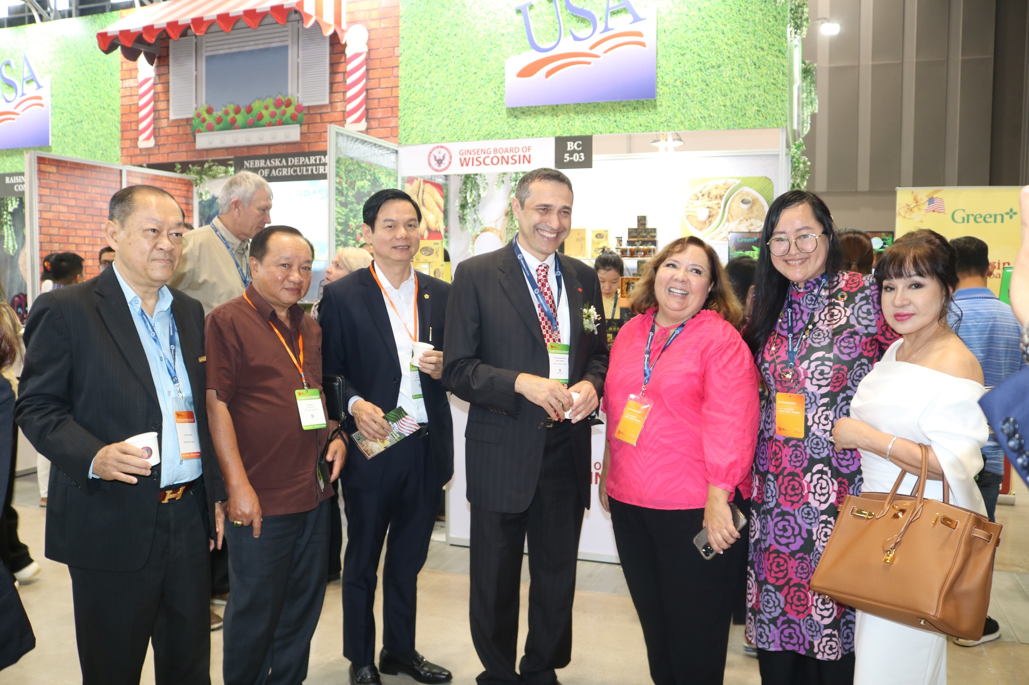 CÔNG TY CỔ PHẦN TẬP ĐOÀN GREEN+